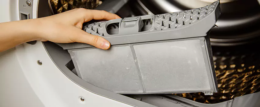 Signs Of A Clogged Dryer Lint Trap in Danvers, Massachusetts